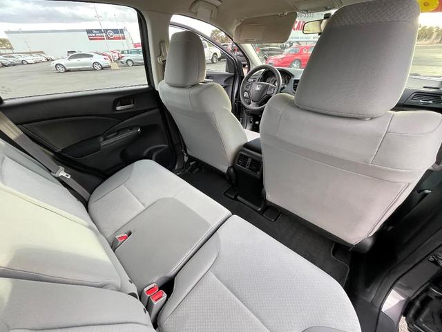 Photo of 2016 Gray Honda CR-V