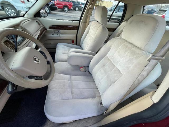 Photo of 2006 Burgundy Mercury Grand Marquis