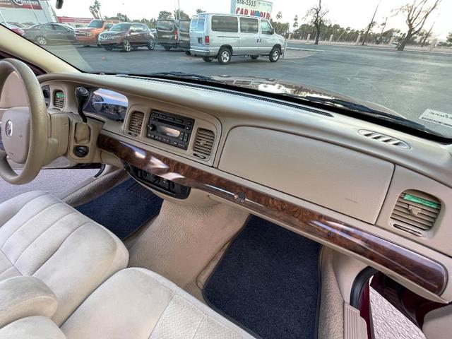 Photo of 2006 Burgundy Mercury Grand Marquis