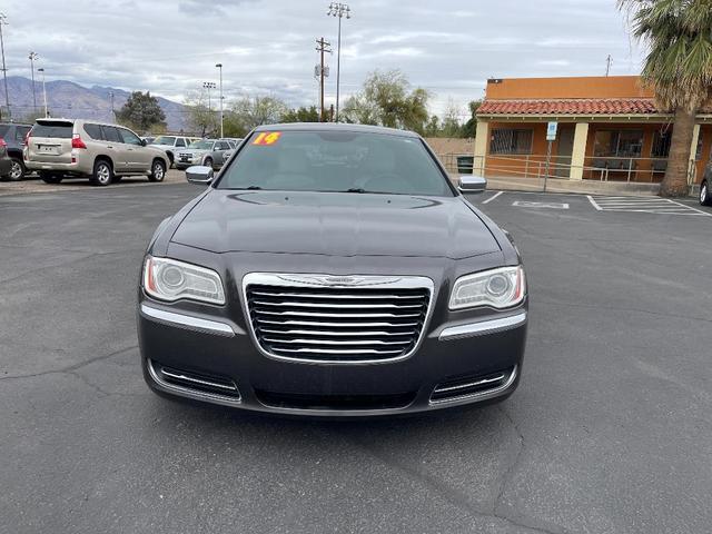 Photo of 2014 Gray Chrysler 300