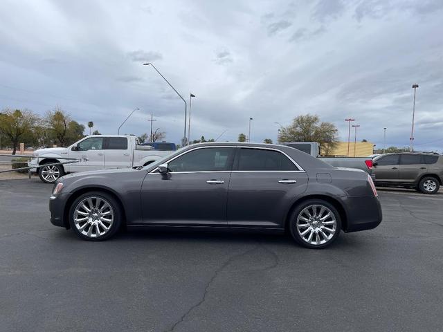 Photo of 2014 Gray Chrysler 300