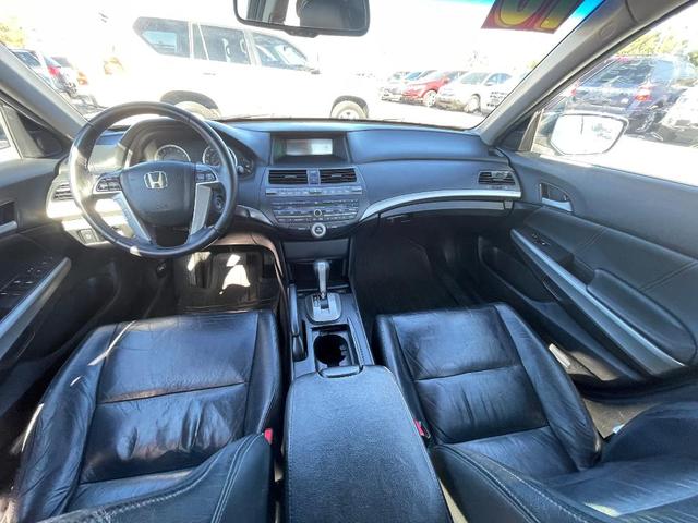 Photo of 2010 Silver Honda Accord
