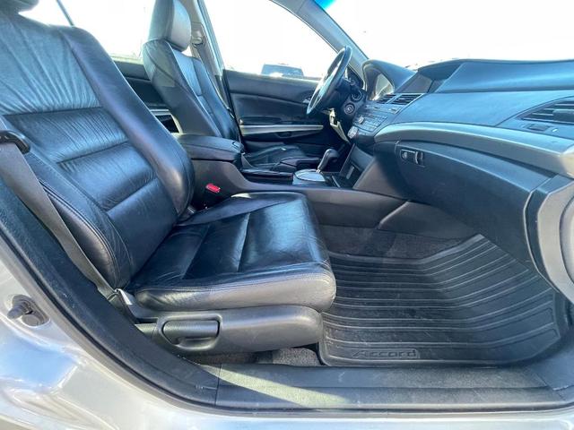 Photo of 2010 Silver Honda Accord