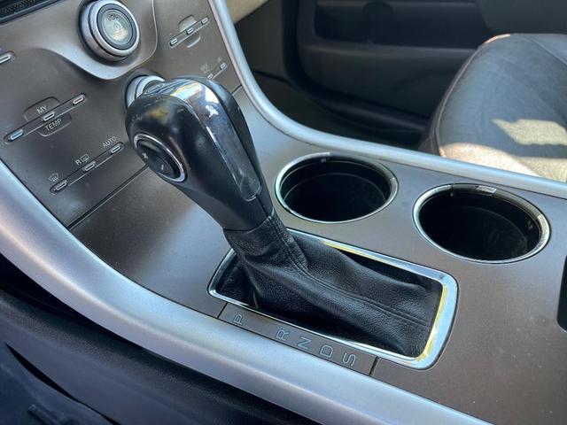 Photo of 2013 Brown Ford Edge
