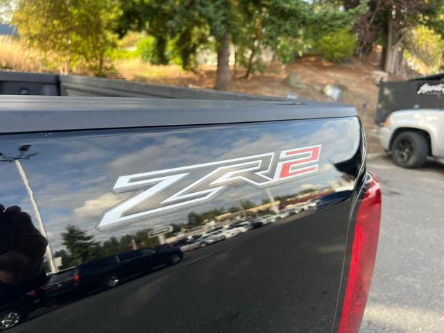 Photo of 2018 Black Chevrolet Colorado