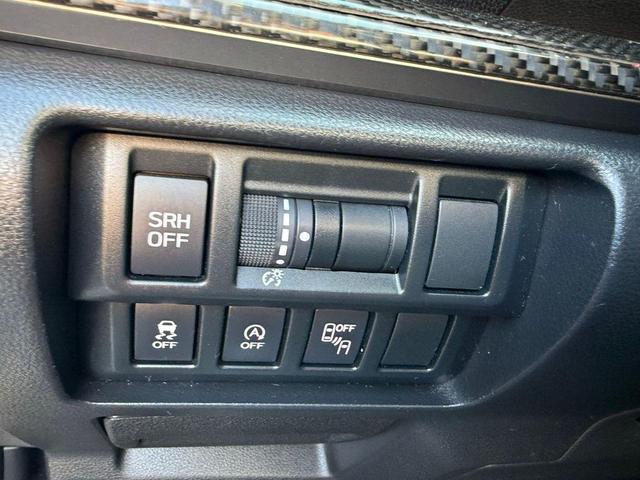 Photo of 2021 Crystal White Pearl Subaru Crosstrek