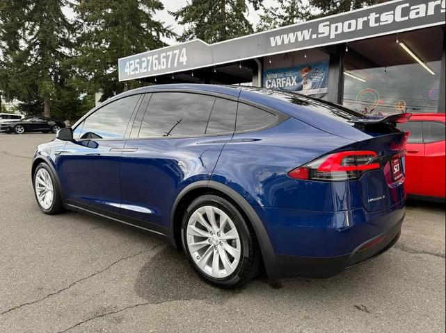 Photo of 2016 Blue Tesla Model X