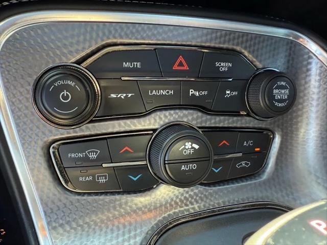 Photo of 2021 White Dodge Challenger