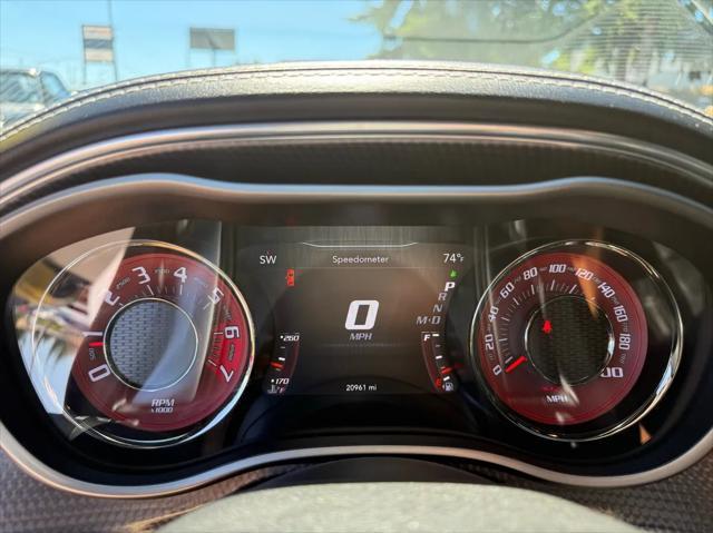 Photo of 2021 White Dodge Challenger