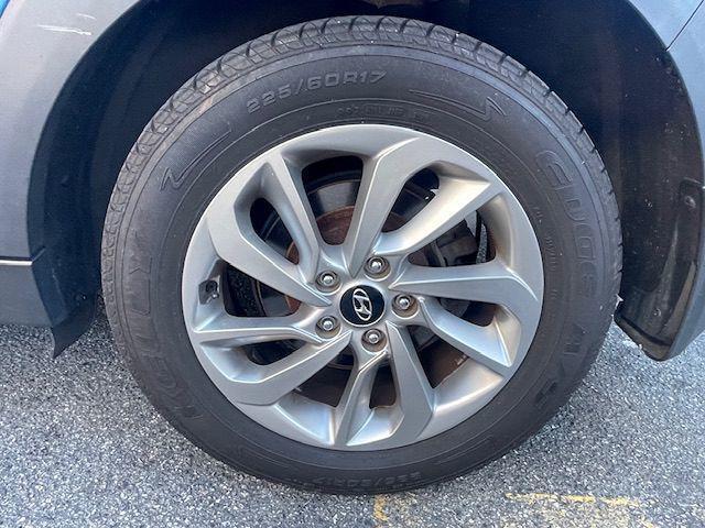 Photo of 2017 Caribbean Blue Hyundai TUCSON