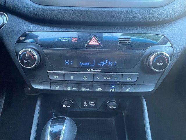 Photo of 2017 Caribbean Blue Hyundai TUCSON