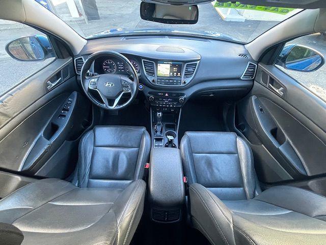 Photo of 2017 Caribbean Blue Hyundai TUCSON