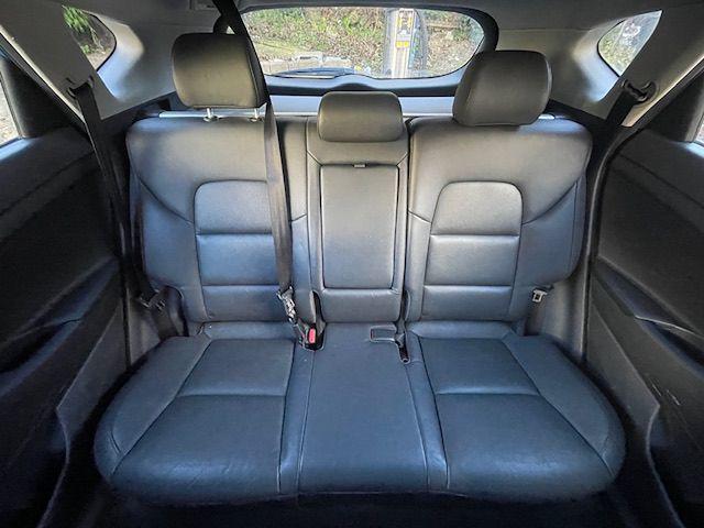 Photo of 2017 Caribbean Blue Hyundai TUCSON