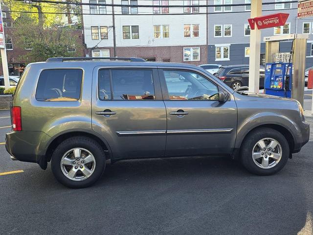Photo of 2011  Honda Pilot