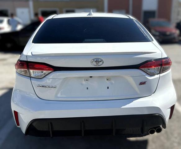 Photo of 2023 White Toyota Corolla
