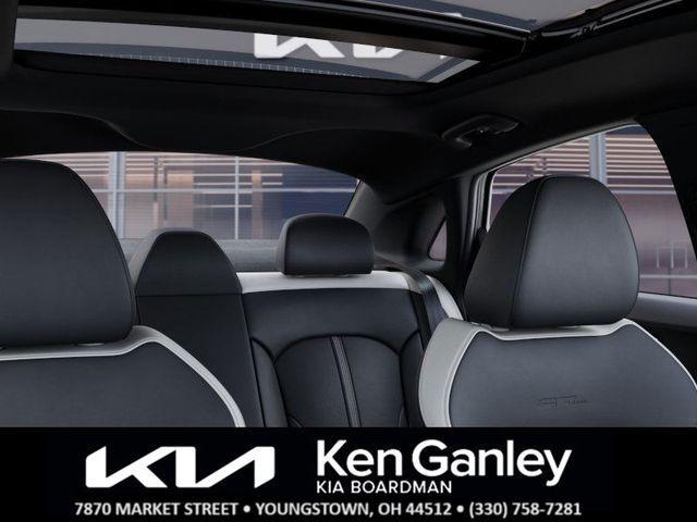 Photo of 2025 Wolf Gray Kia K5