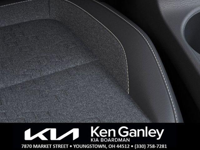 Photo of 2025 Gravity Gray Kia Seltos