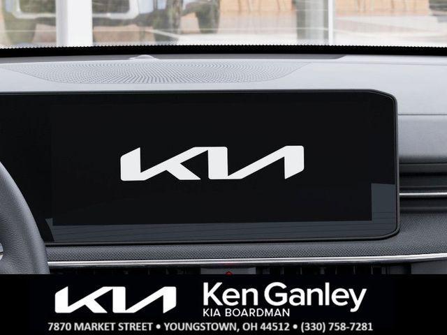 Photo of 2026 Snow White Pearl Kia K5