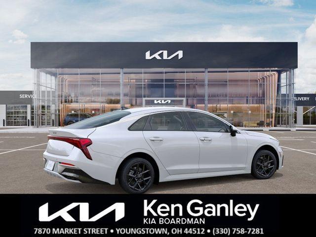 Photo of 2026 Snow White Pearl Kia K5