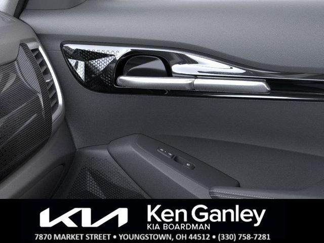 Photo of 2026 Snow White Pearl Kia Seltos