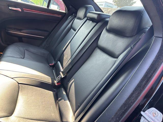 Photo of 2014 Gloss Black Chrysler 300