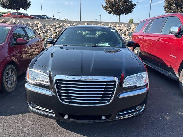 Photo of 2014 Gloss Black Chrysler 300
