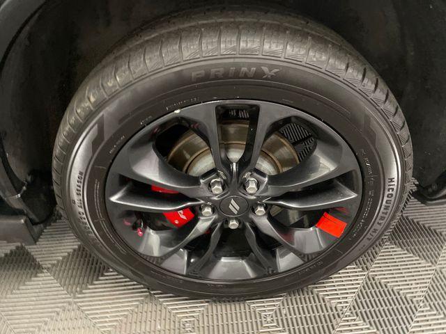 Photo of 2022 DB Black Crystal Clearcoat Dodge Durango