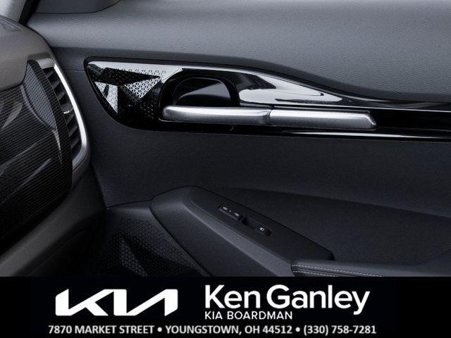 Photo of 2025 Fusion Orange Kia Seltos