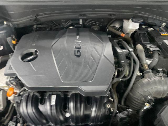 Photo of 2023 Gravity Gray Kia Sportage