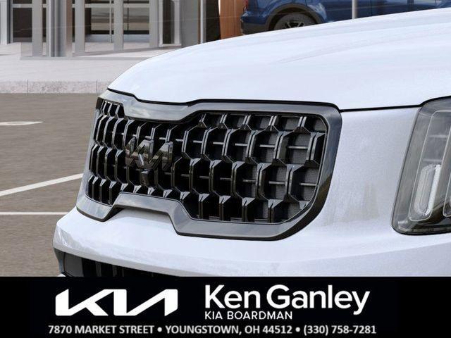 Photo of 2025 Glacial White Pearl Kia Telluride