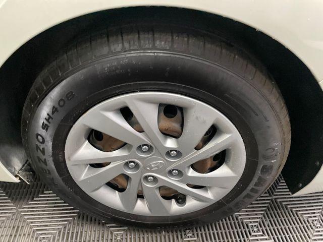 Photo of 2017 Mineral Beige Pearl Hyundai ELANTRA