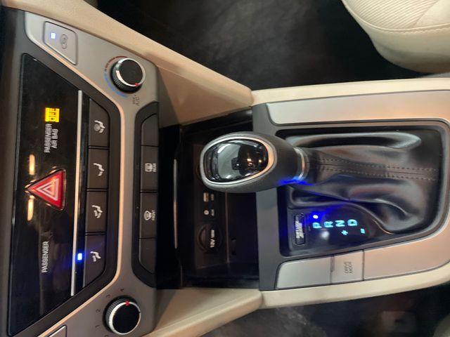 Photo of 2017 Mineral Beige Pearl Hyundai ELANTRA
