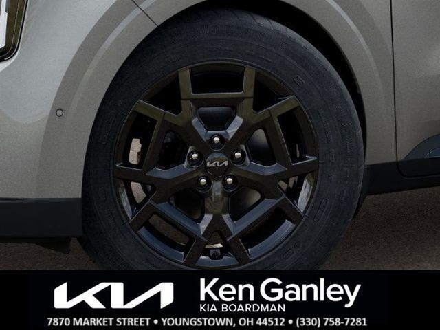 Photo of 2026 Ivory Silver Kia Carnival
