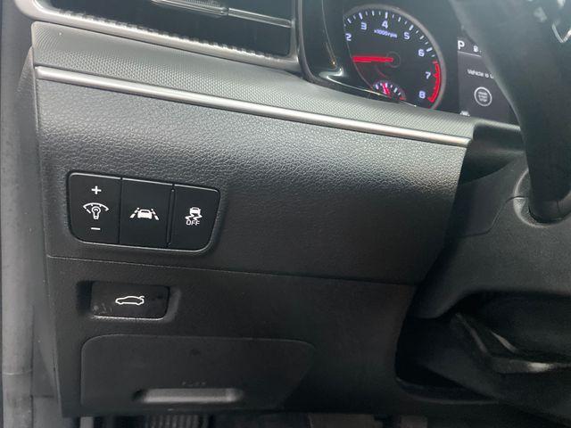 Photo of 2022 Wolf Gray Kia K5