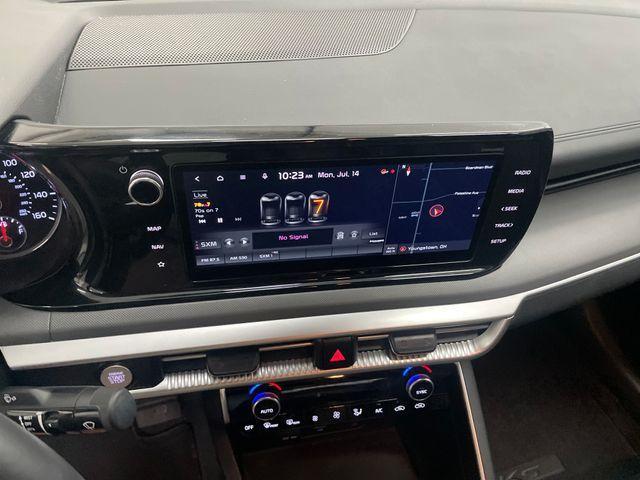 Photo of 2022 Wolf Gray Kia K5