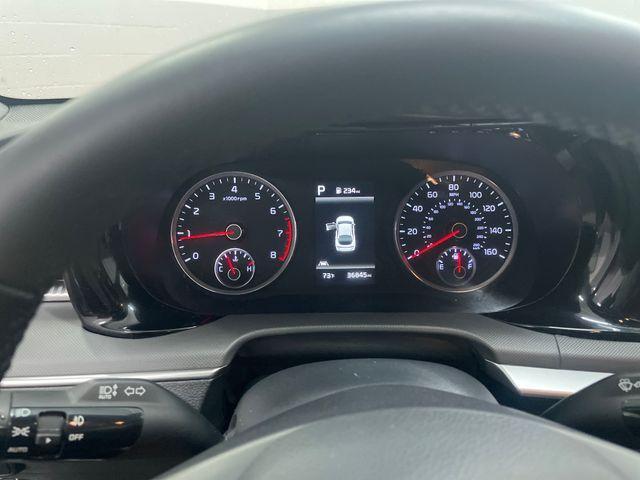 Photo of 2022 Wolf Gray Kia K5