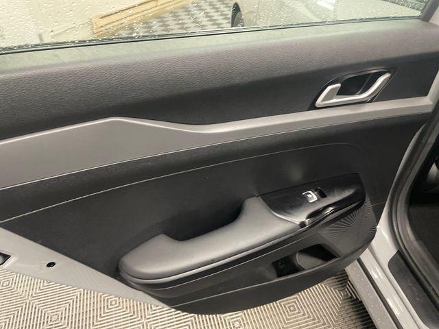 Photo of 2022 Wolf Gray Kia K5