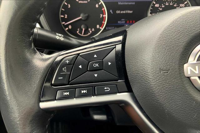 Photo of 2023 Brilliant Silver Metallic Nissan Altima
