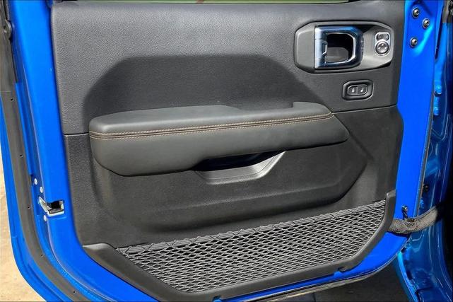 Photo of 2025 Blue Jeep Wrangler