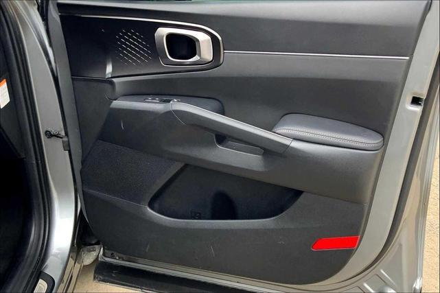 Photo of 2023 Steel Gray Kia Sorento Hybrid