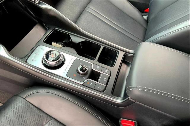 Photo of 2023 Steel Gray Kia Sorento Hybrid