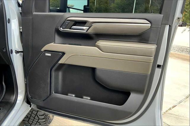 Photo of 2024 Slate Gray Metallic Chevrolet Silverado 2500