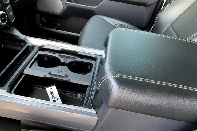 Photo of 2023 Oxford White Ford F-250