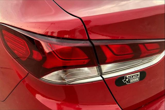 Photo of 2018 Scarlet Red Hyundai SONATA
