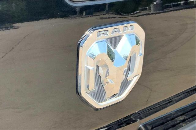 Photo of 2020 Diamond Black Crystal Pearlcoat RAM 3500