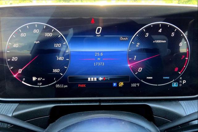 Photo of 2024 Polar White Mercedes-Benz C-Class