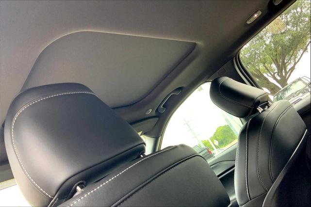 Photo of 2025 Velvet Red Pearlcoat Jeep Grand Cherokee