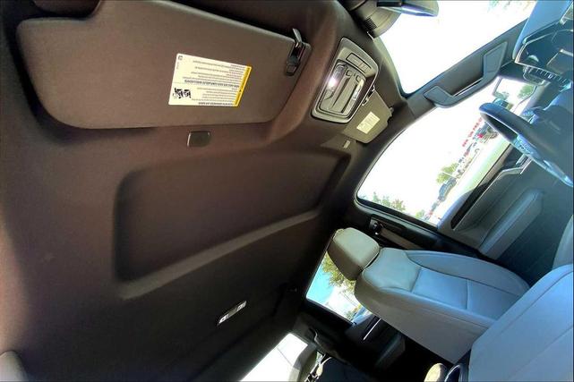 Photo of 2023 Summit White GMC Sierra 1500