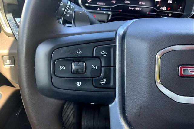 Photo of 2023 Summit White GMC Sierra 1500