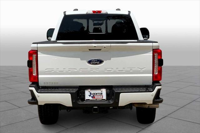 Photo of 2023 Oxford White Ford F-250
